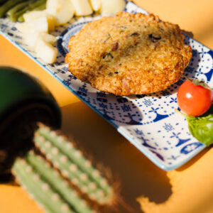 Burger di tonno con patate e fagiolini