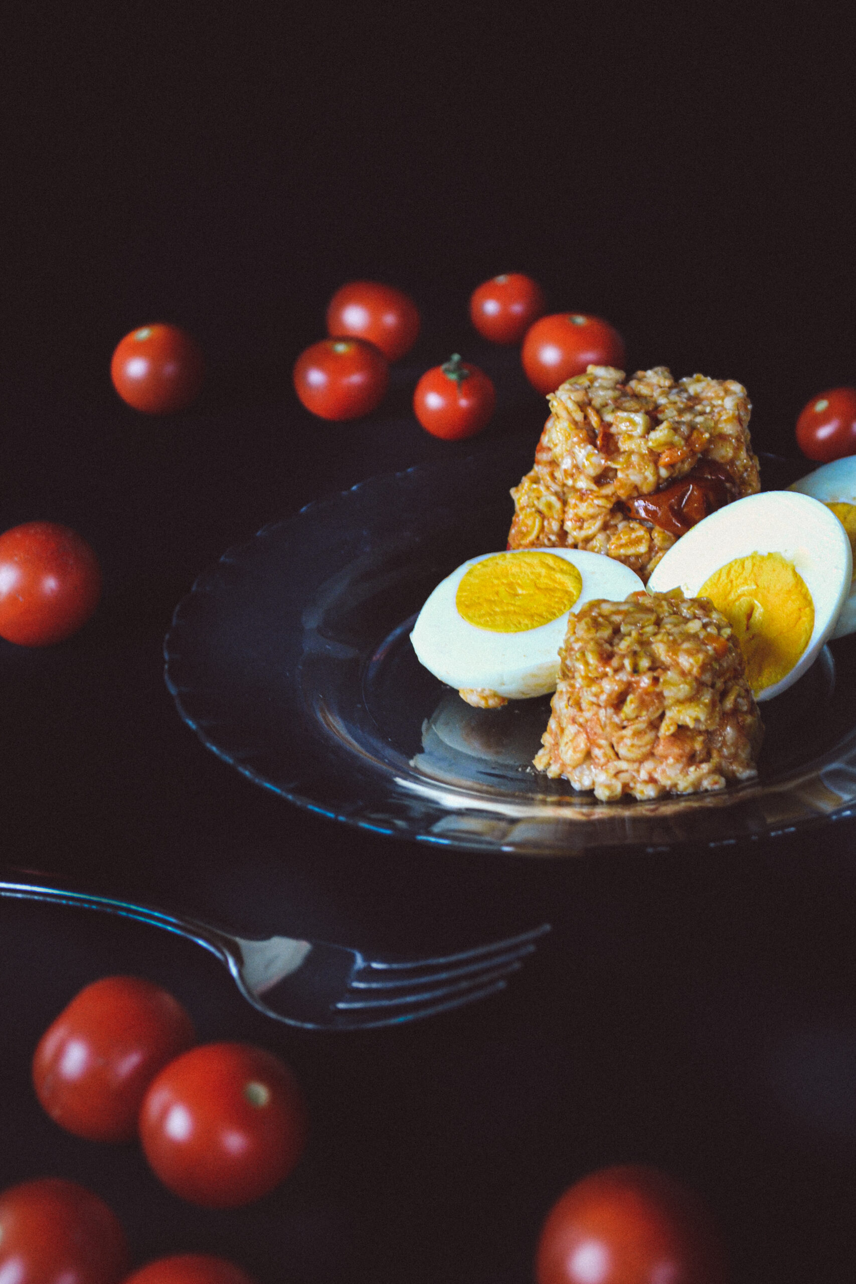porridge salato al pomodoro con uova sode porridge salato al pomodoro con uova sode